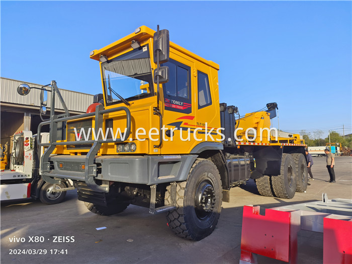 Wrecker Rescue Truck